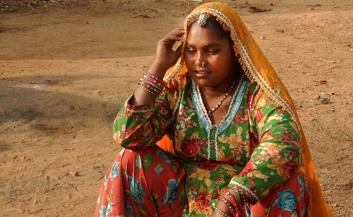 A nomadic woman in Sagara