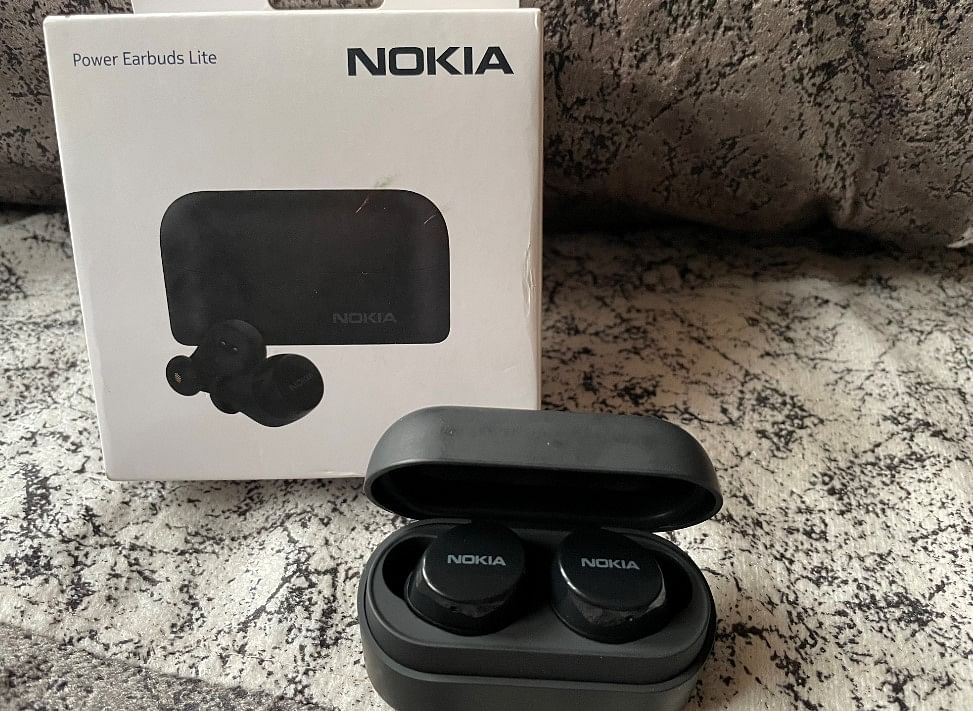 Nokia Power Earbuds Lite. Credit: DH Photo/KVN Rohit