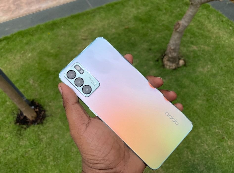 Oppo Reno6 5G. Credit: DH Photo/KVN Rohit