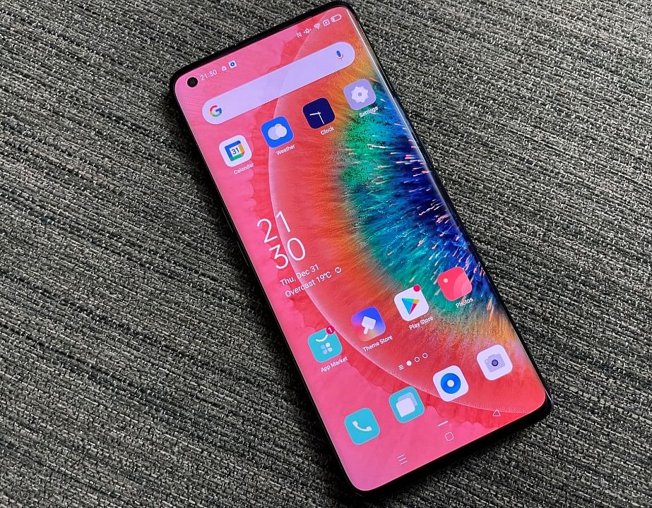 Oppo Find X2. Credit: DH Photo/KVN Rohit