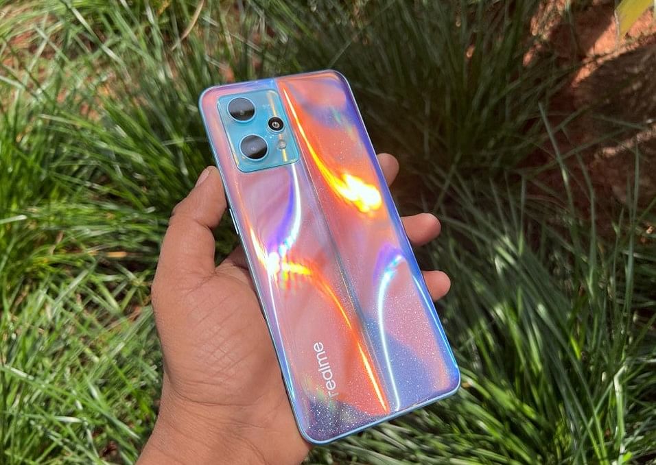 Realme 9 Pro and Pro Plus announced with color-changing new design - The  Verge