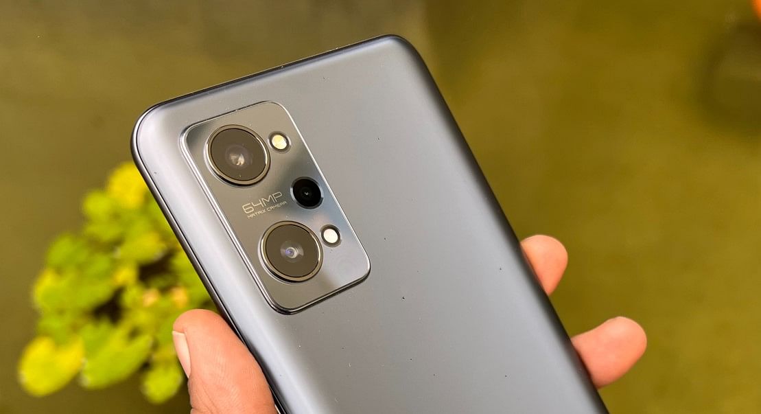 Realme GT Neo 2 5G. Credit: DH Photo/KVN Rohit