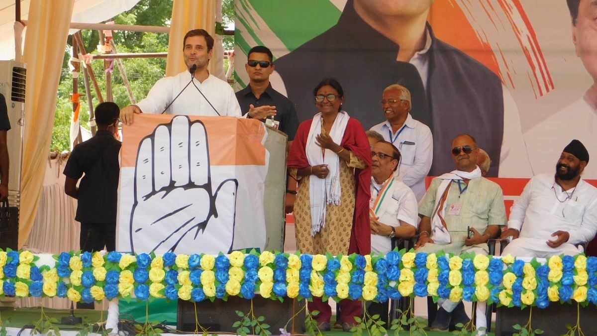Rahul Gandhi addressing an election rally inNeemuch with Congress candidate Meenakshi Natarajan