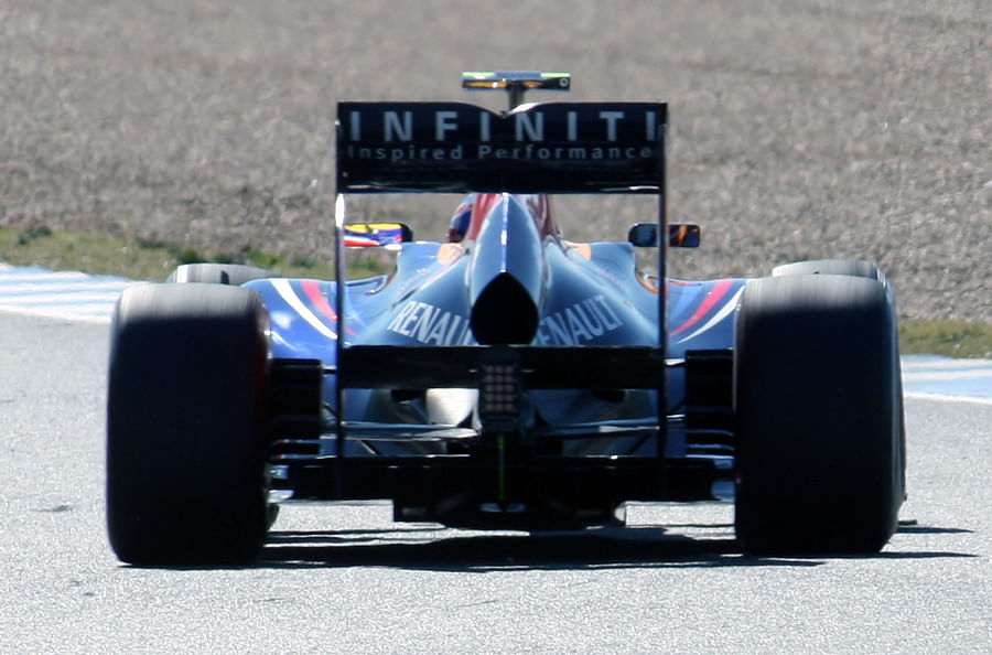 Rear wing. Picture credit: commons.wikimedia.org/ Gil Abrantes