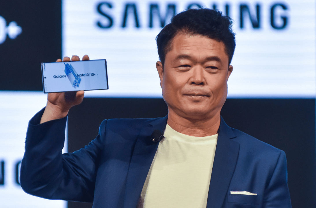 HC Hong, President and CEO, Samsung Southwest Asia launch new Samsung GalaxyNote 10 mobile at Opera house, Residency Road in Bengaluru on Tuesday. Photo by S K Dinesh