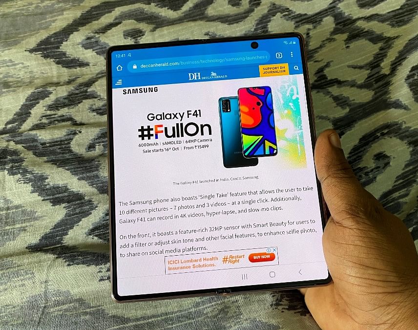 Samsung Galaxy Z Fold2 offers a really good reading experience on the wide inner screen. Credit: DH Photo/KVN Rohit