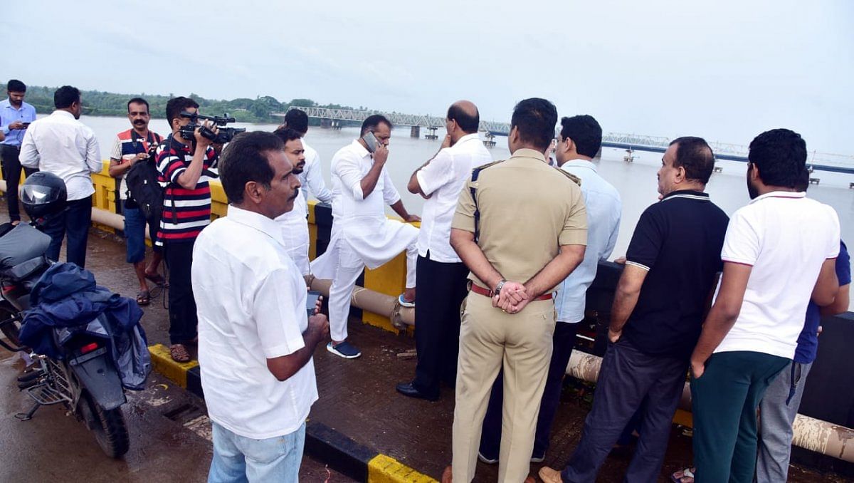 U T Khader MLA and officials on the bridge, where Siddhartha went missing
