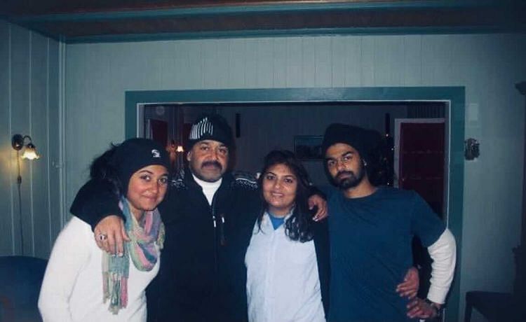 Vismaya Mohanlal with her family. Credit: Vismaya