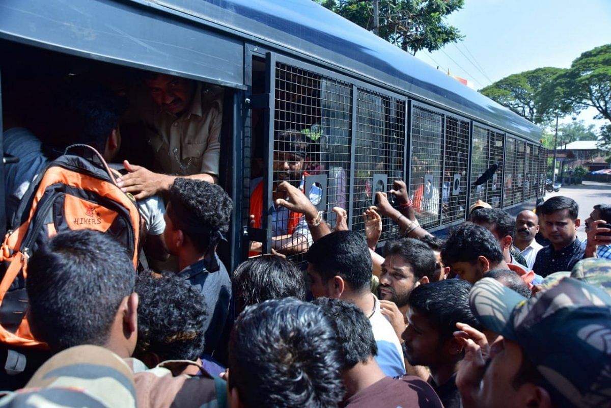 VHP, Bajrang Dal and Sri Rama Sene activists being taken into custody in Manguluru. (DH Photo/Govindraj Javali)