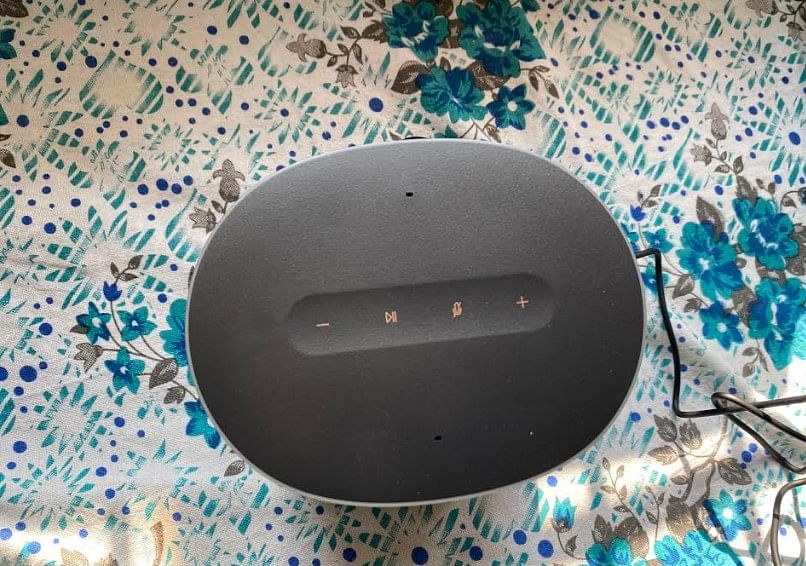 Touch buttons on Xiaomi Mi Smart Speaker. Credit: DH Photo/KVN Rohit