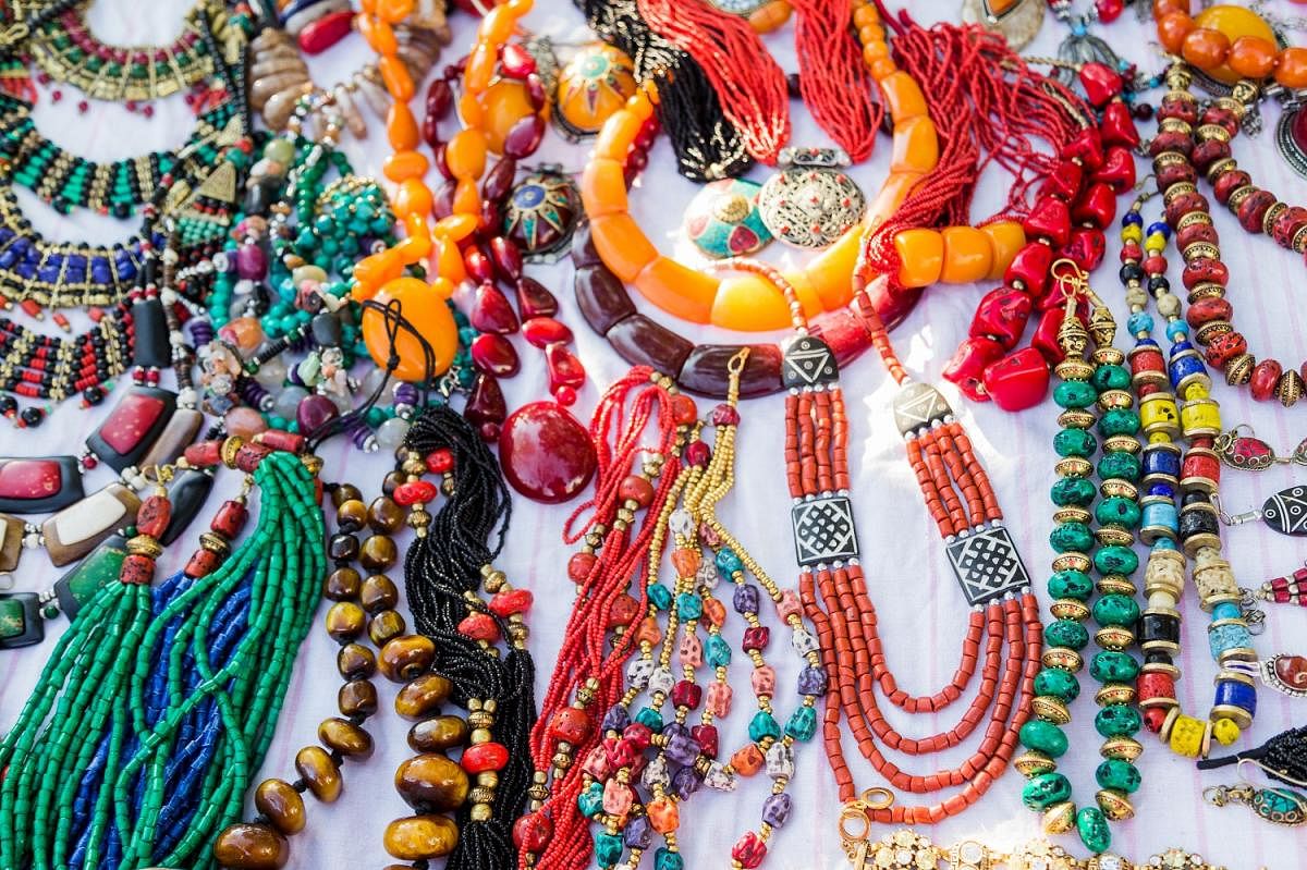 Jewellery for sale in Colaba Causeway, Mumbai