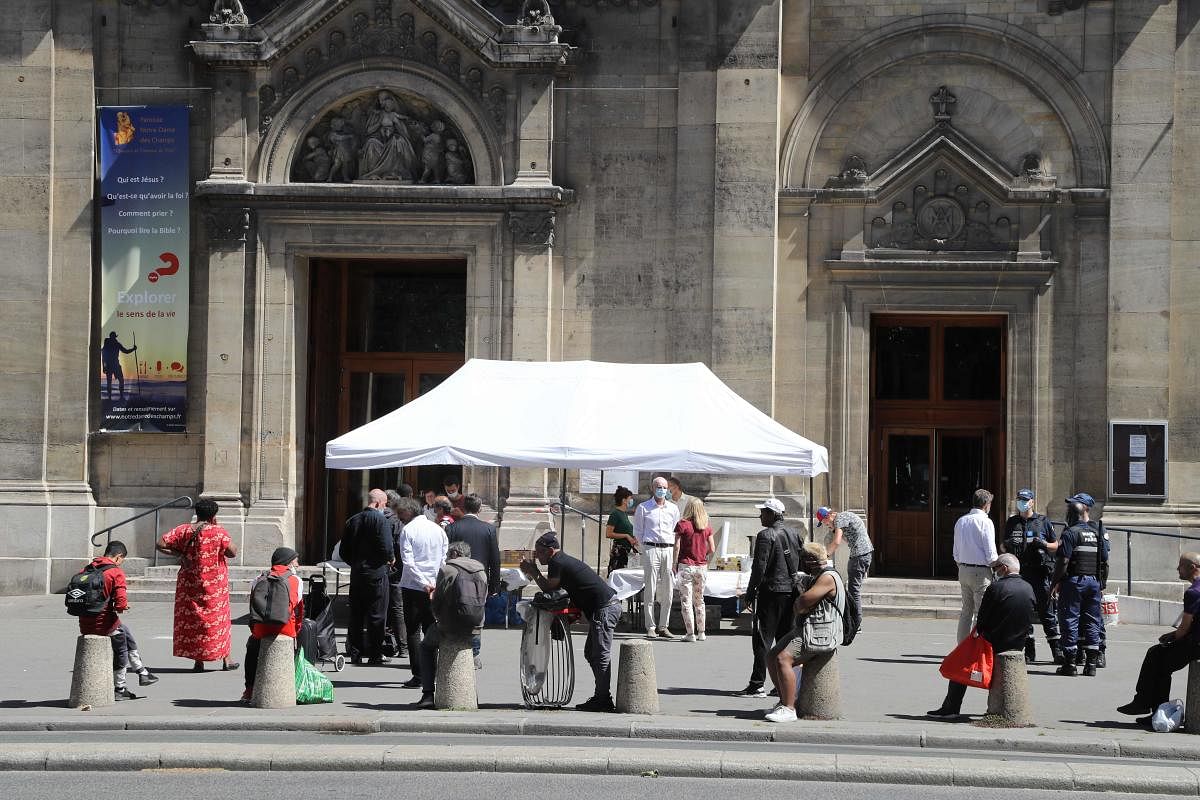 Notre Dame forecourt opens to public after long cleanup