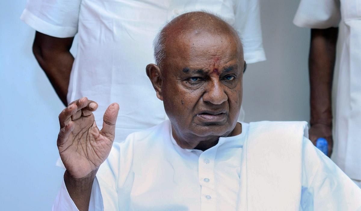 Deve Gowda files nomination for Rajya Sabha polls from Karnataka