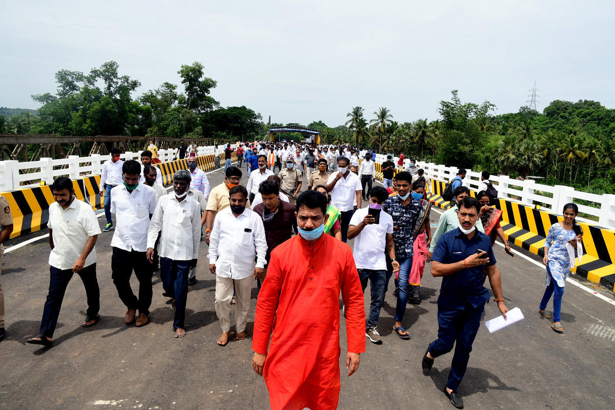 Karnataka: New Gurupura bridge inaugurated in Mangaluru