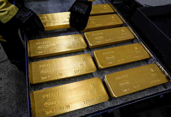 Fool's gold? $190K in gold bars unclaimed from Swiss train