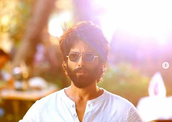 Shahid Kapoor thanks fans for making 'Kabir Singh' a hit as film completes one year
