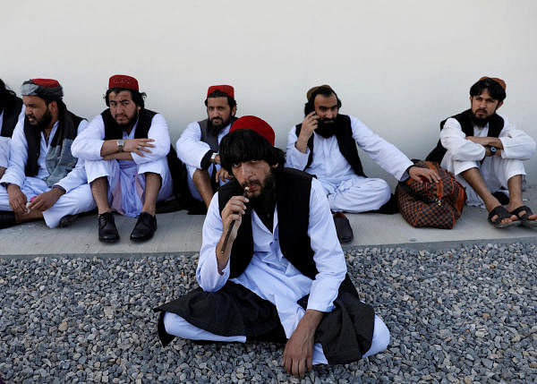 Afghanistan to release more Taliban prisoners in push for peace talks