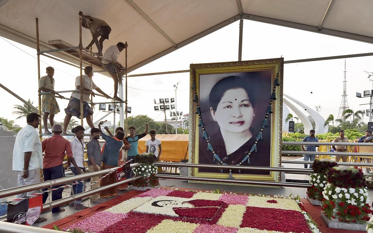 Plea of J Jayalalithaa's legal heir referred to division bench of HC