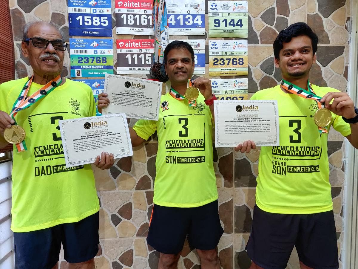 Three generations of Bengaluru family runs into record books