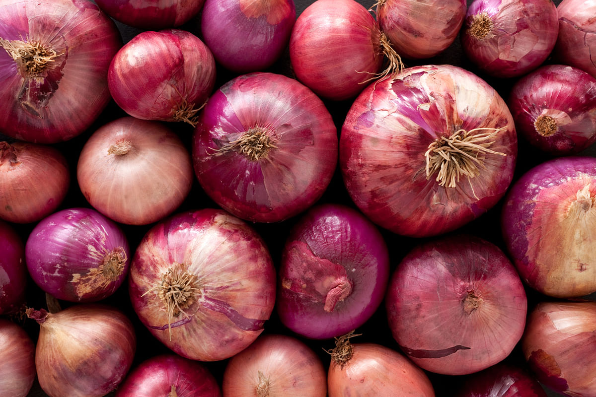 Red onions linked to salmonella outbreak, officials say