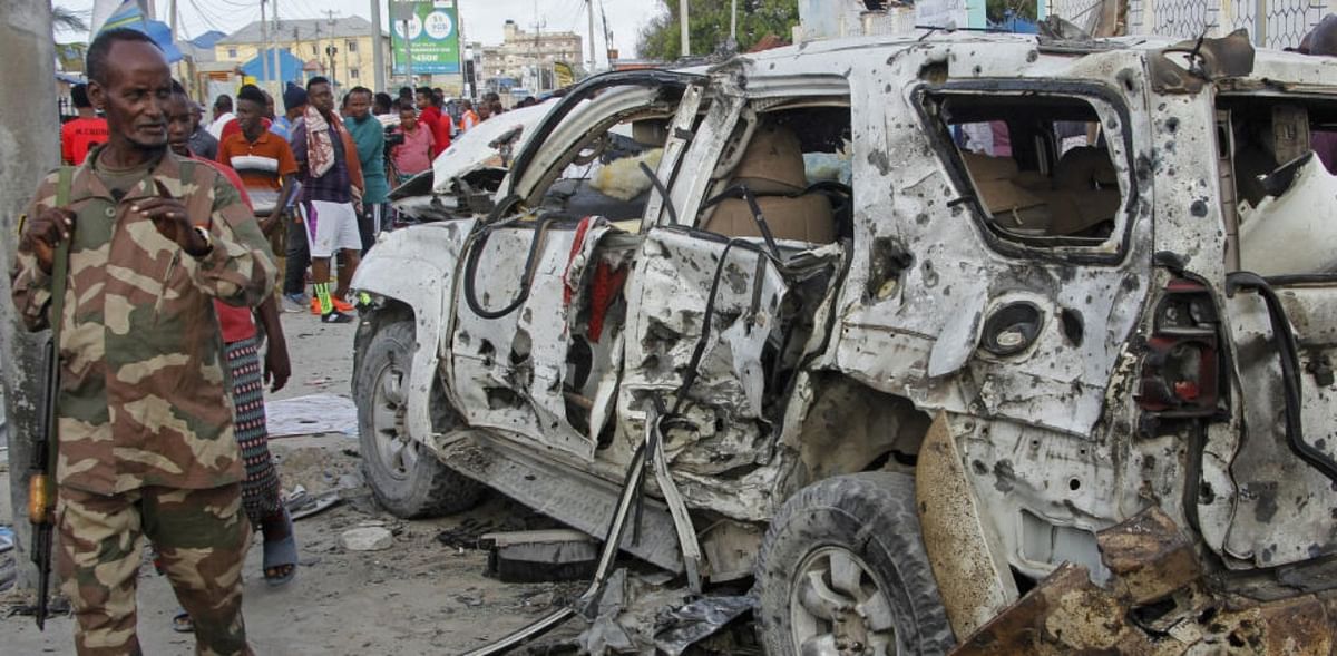 16 dead from Al-Shabaab attack on Mogadishu hotel 