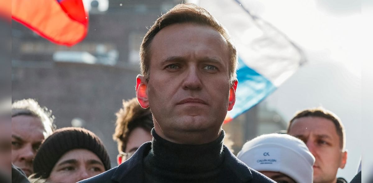 Russian doctors say no indication Navalny was poisoned