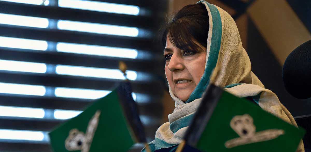 PDP leaders detained while trying to protest against detention of Kashmiris