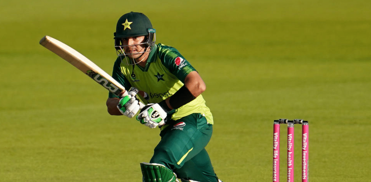 England bowl in 3rd T20 as Pakistan's Haider Ali makes debut