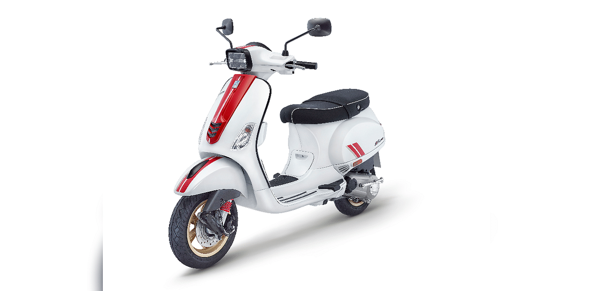 Piaggio launches Vespa Racing Sixties scooters
