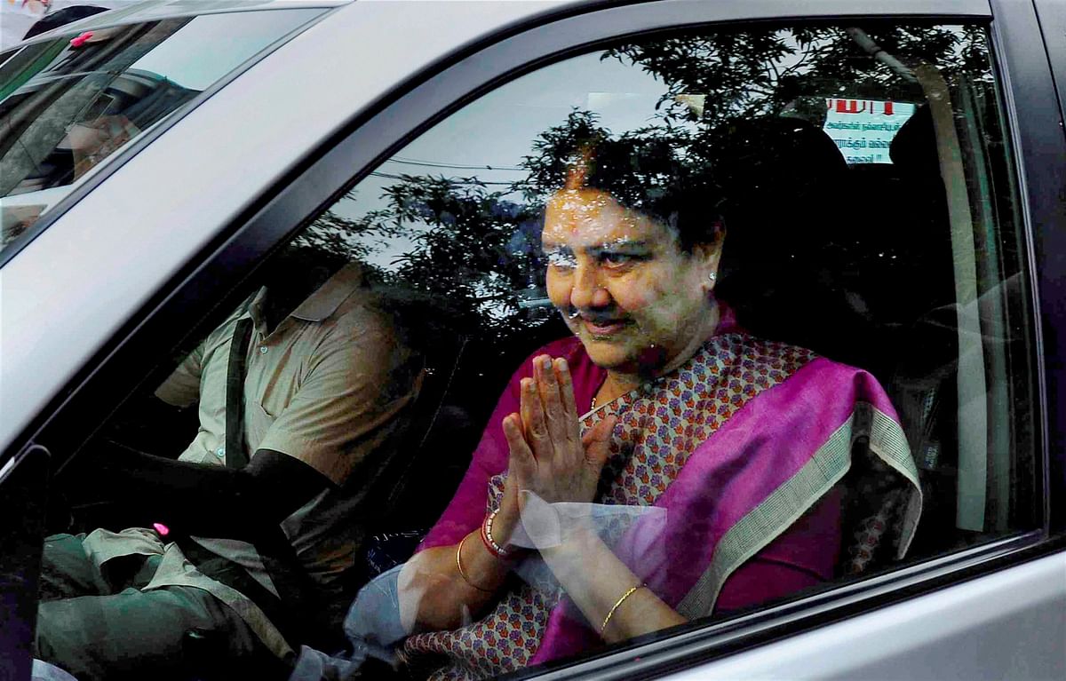 Sasikala to walk out of jail in January?