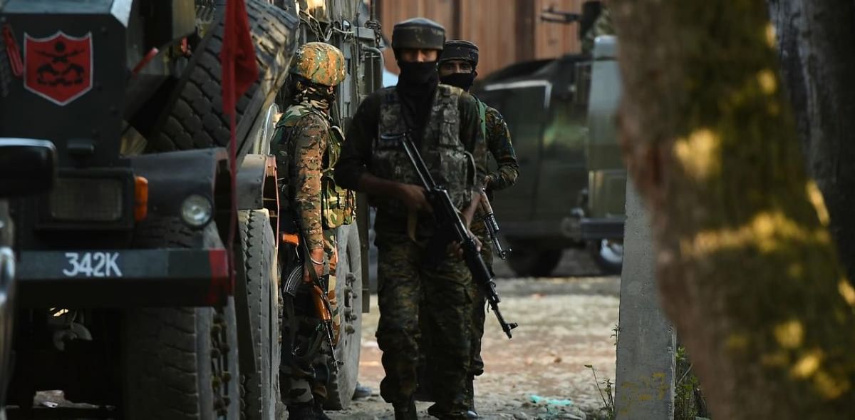 Pakistan violates ceasefire along LoC in Jammu and Kashmir's Gurez
