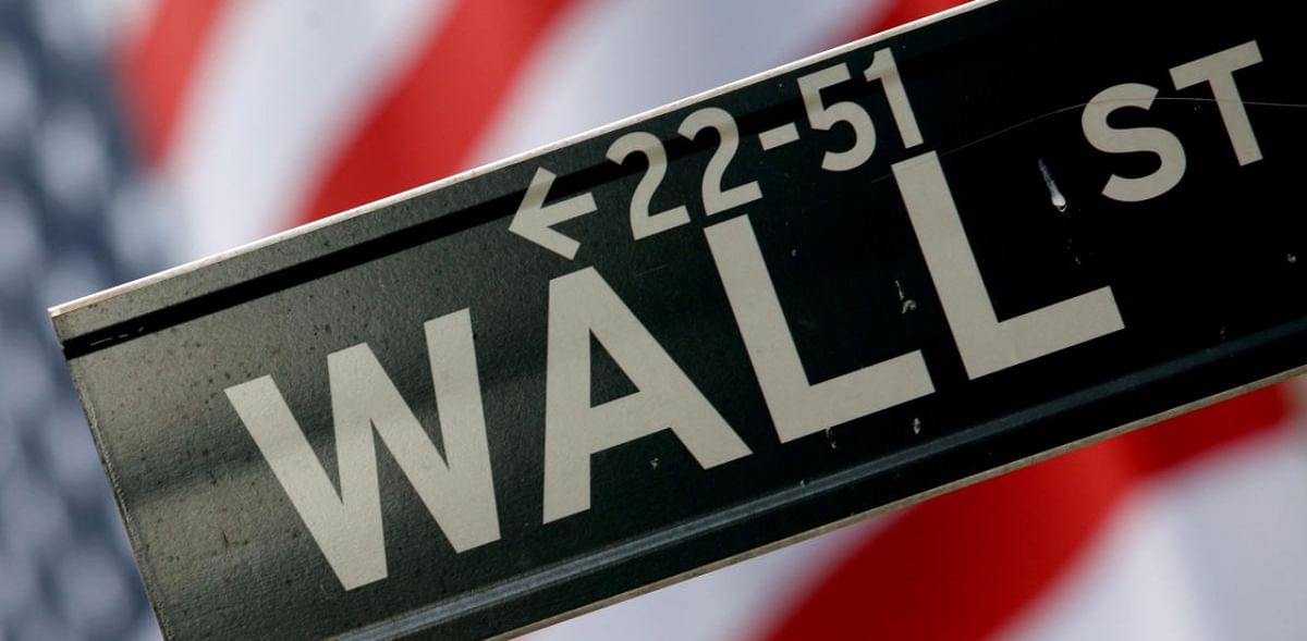 Wall Street ends lower on coronavirus lockdown fears, likely delay of stimulus