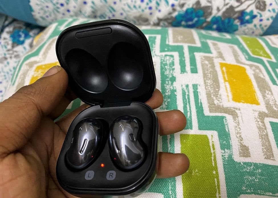 Samsung Galaxy Buds Live review: Unique and pleasantly good TWS earbuds
