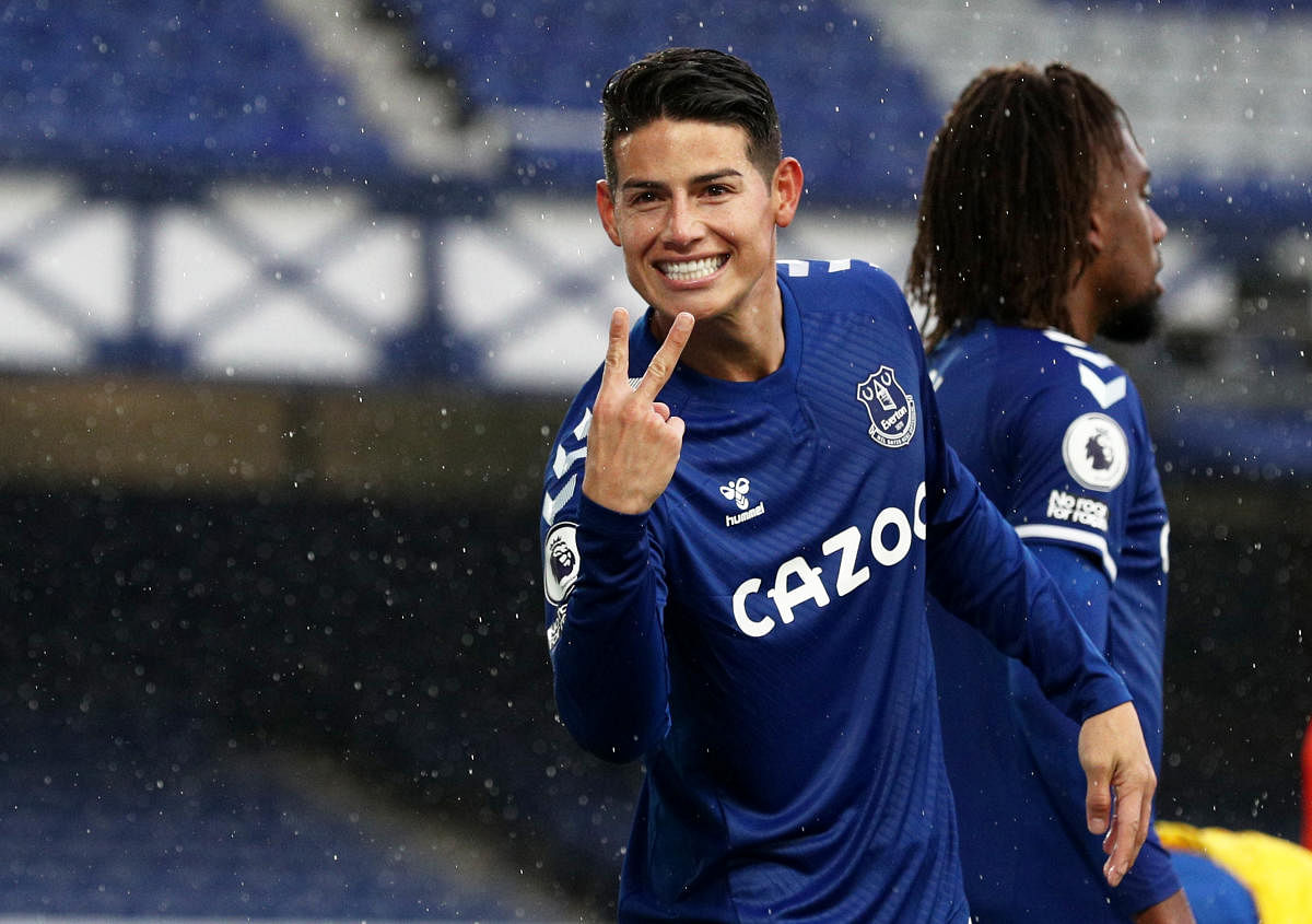 2 goals, assist for James Rodríguez as Everton stays perfect