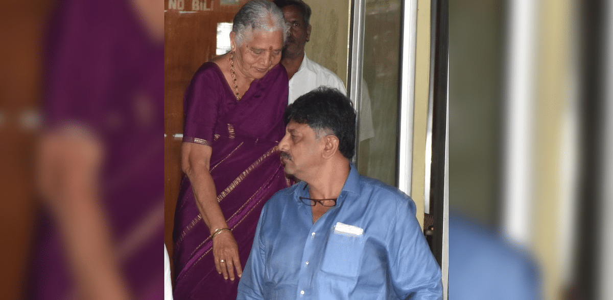CBI officials quiz DK Shivakumar's mother Gowramma 