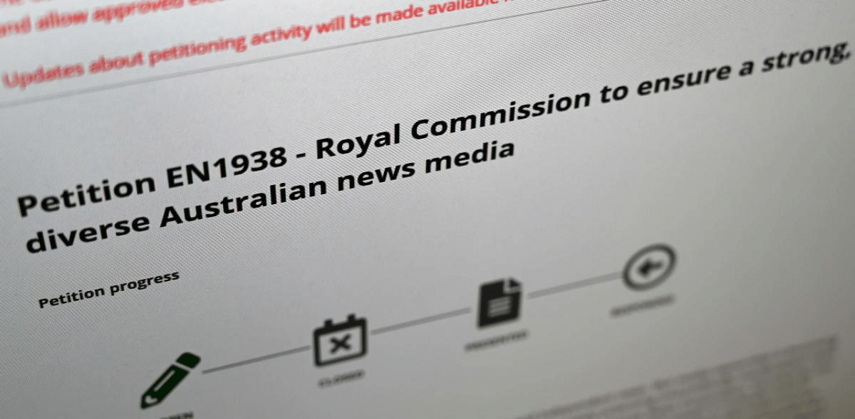 Thousands back inquiry into Murdoch's Australian media 'monopoly'