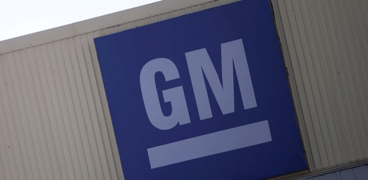 GM plans investments to expand electric vehicle production