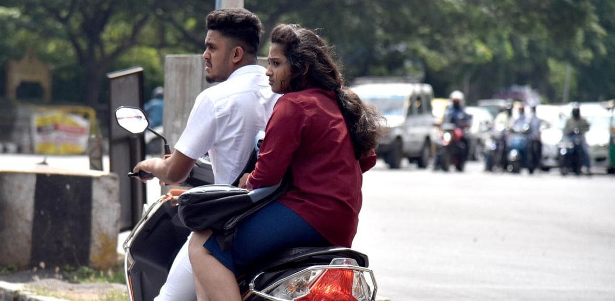 Driving licence of people not wearing helmets to be suspended for three months