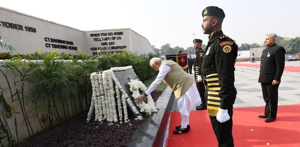 PM Modi lauds police forces on Police Commemoration Day