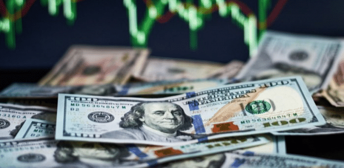 Dollar firm as Covid-19 spread, US stimulus stalemate spur caution
