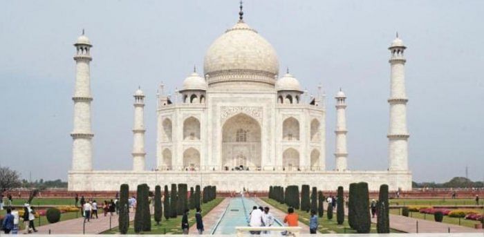 Saffron flag waved, 'Shiv Chalisa' recitation inside Taj Mahal on Dussehra