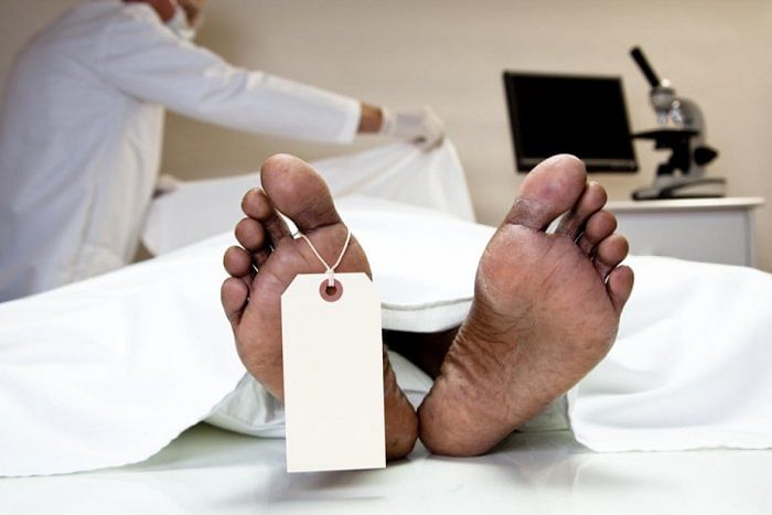 Despite Covid-19 risk, doctors doing autopsies in hundreds