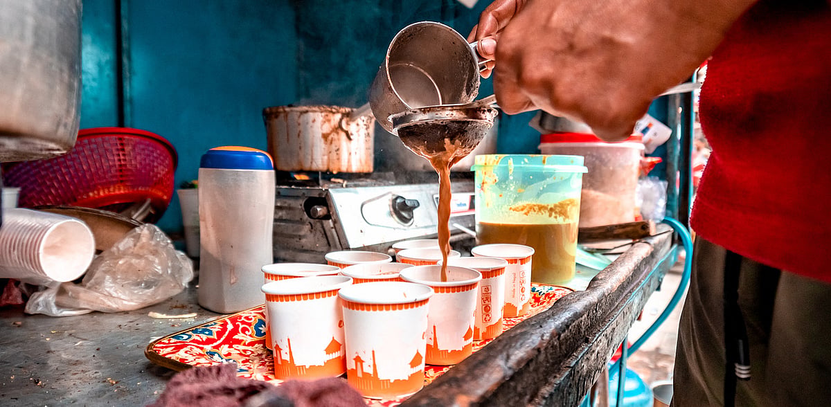 IIT study cites risk of plastic contamination in drinking tea from disposable  paper cups