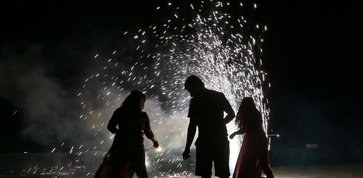 US lawmakers celebrate Diwali, send greetings to Indian-American community