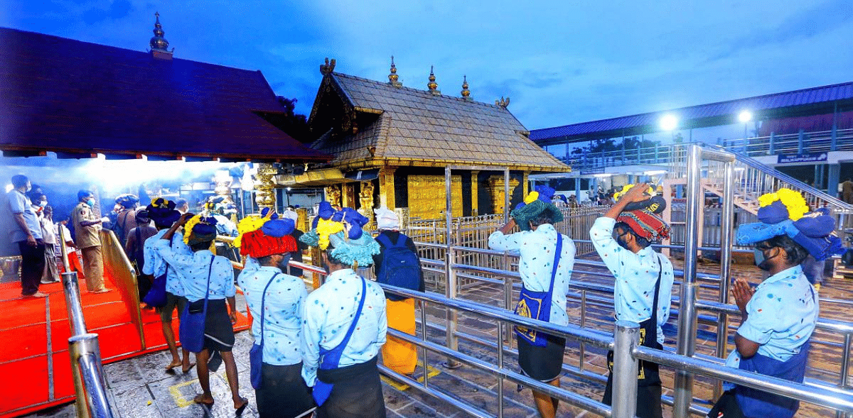 After devotees, Covid-19 negative report mandatory for shop employees in Sabarimala
