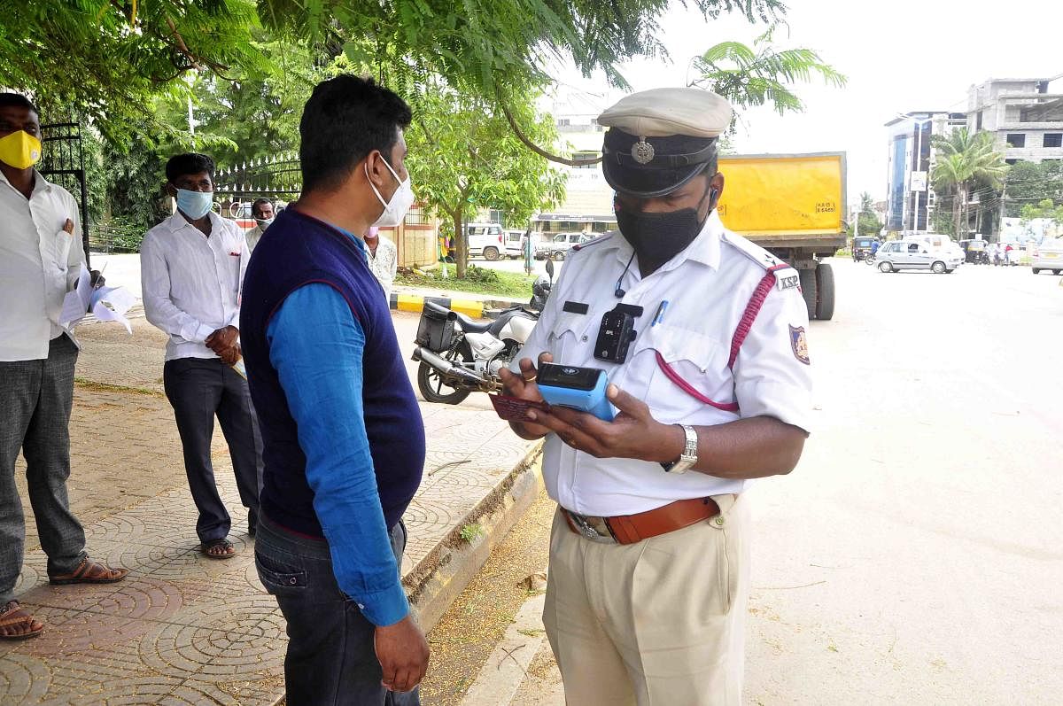 Hassan cops equipped with body worn cameras to reduce traffic violations