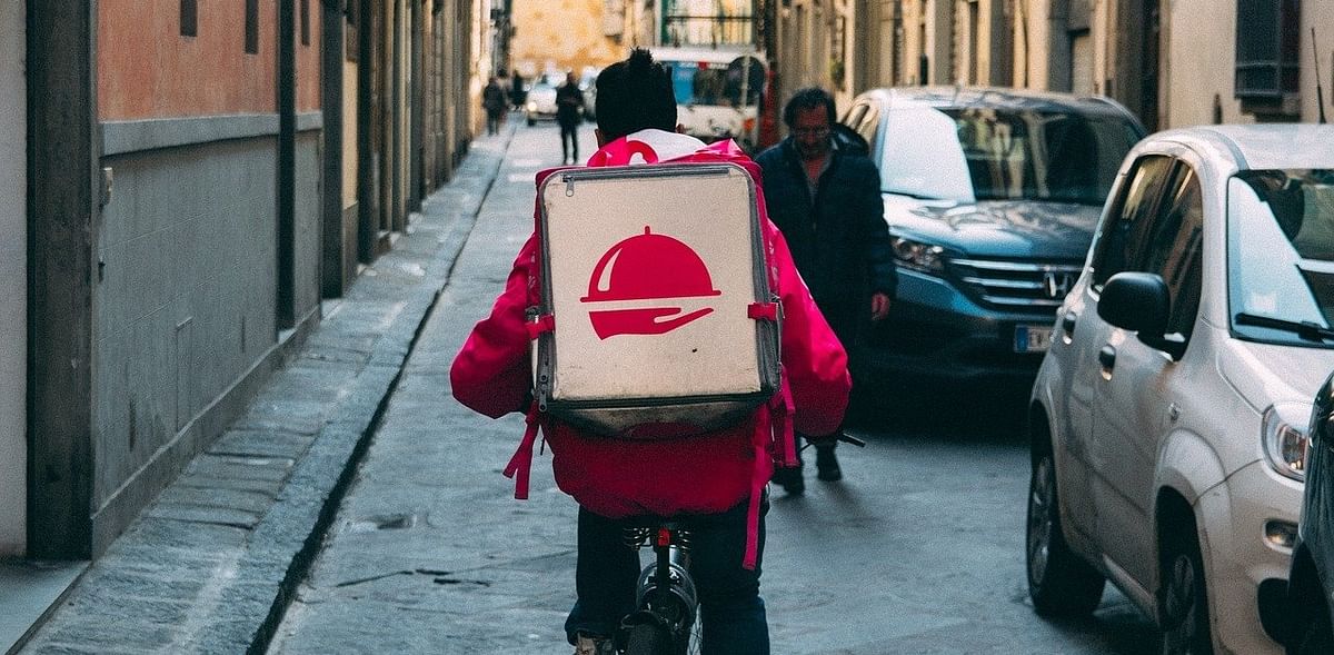 Food delivery workers often struggle as apps boom