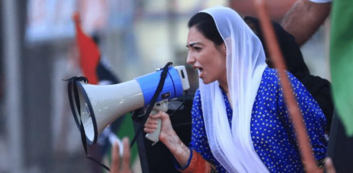 Benazir Bhutto's youngest daughter Aseefa Bhutto-Zardari makes political debut at PDM rally in Multan