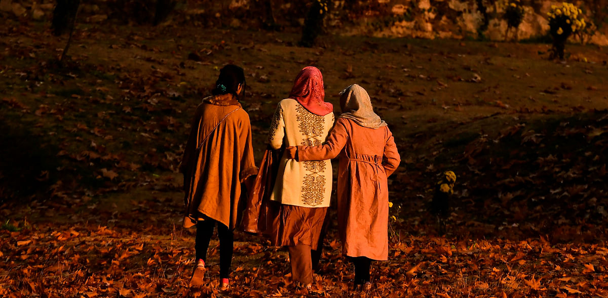Covid-19, political turmoil double impact on Kashmir's women