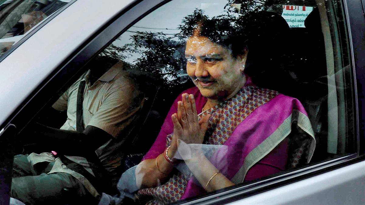 Sasikala files application for early release from jail